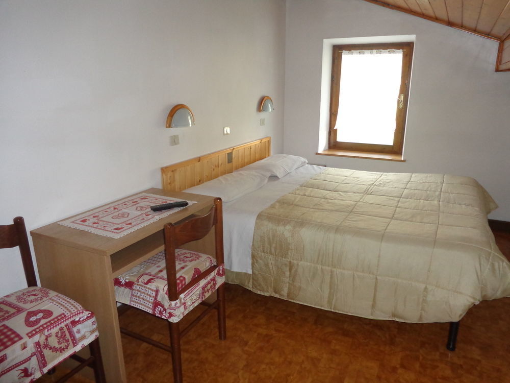 B&B Astor Alleghe Exterior foto