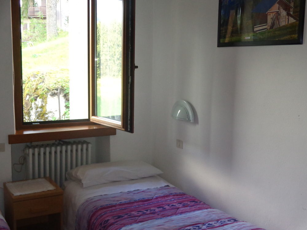 B&B Astor Alleghe Exterior foto